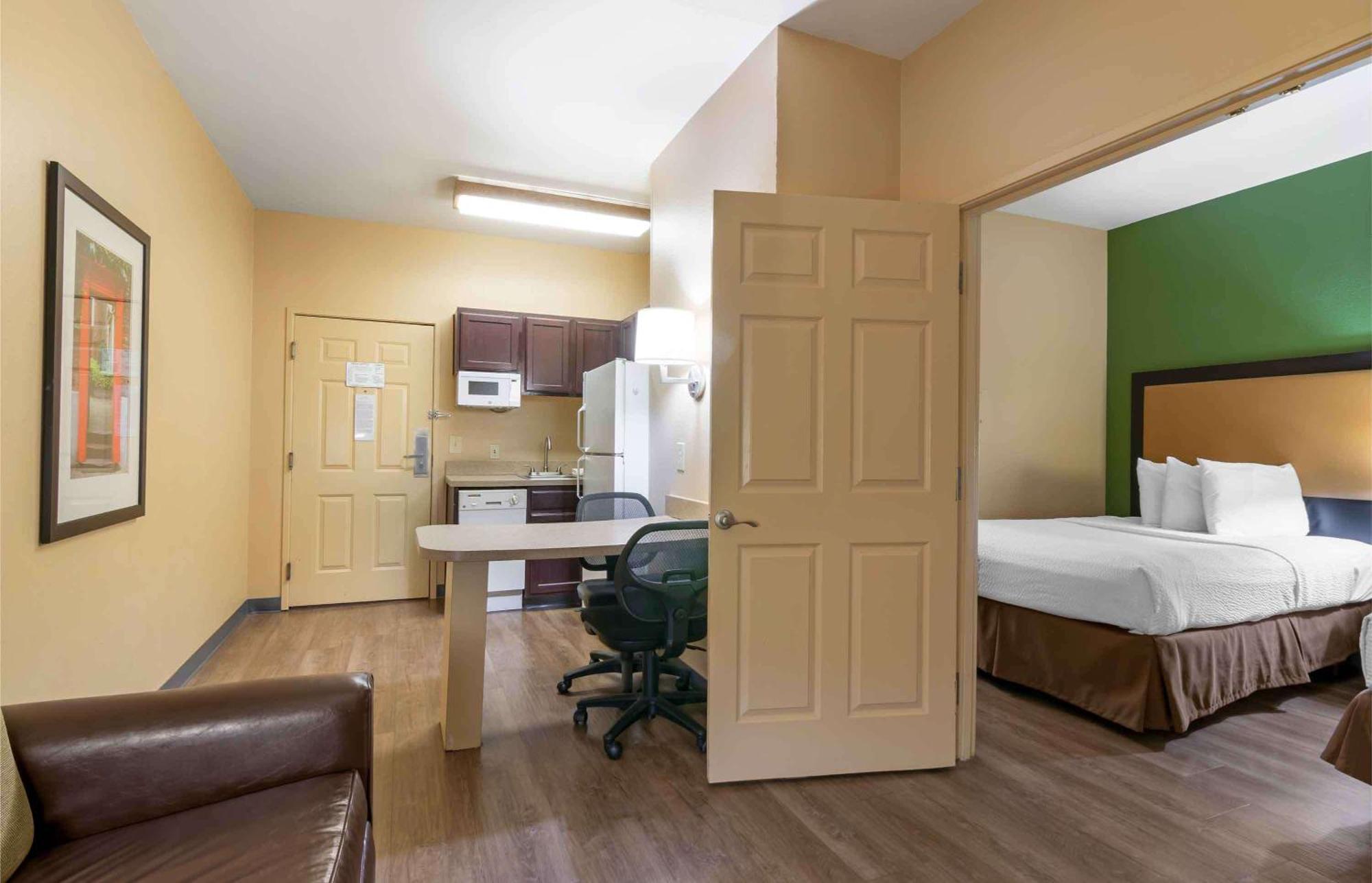 Extended Stay America Suites - Kansas City - Overland Park - Metcalf Ave Kültér fotó